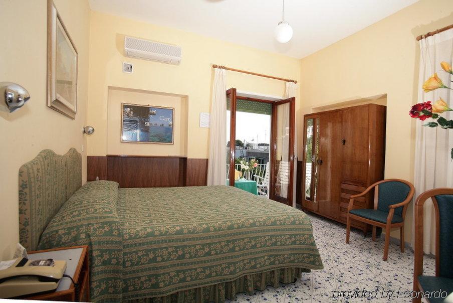 Hotel Carmencita Anacapri  Room photo