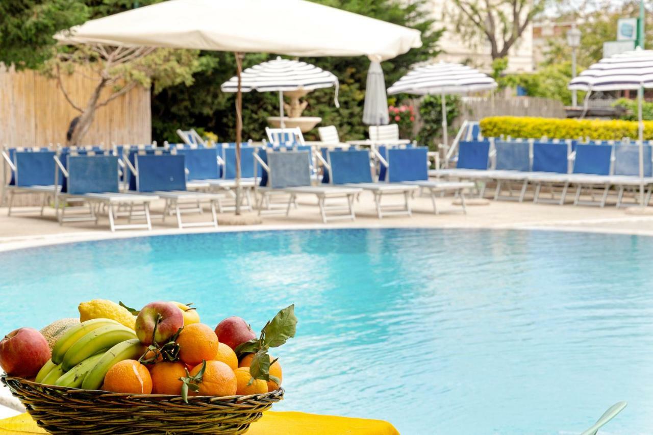 Hotel Carmencita Anacapri  Exterior photo